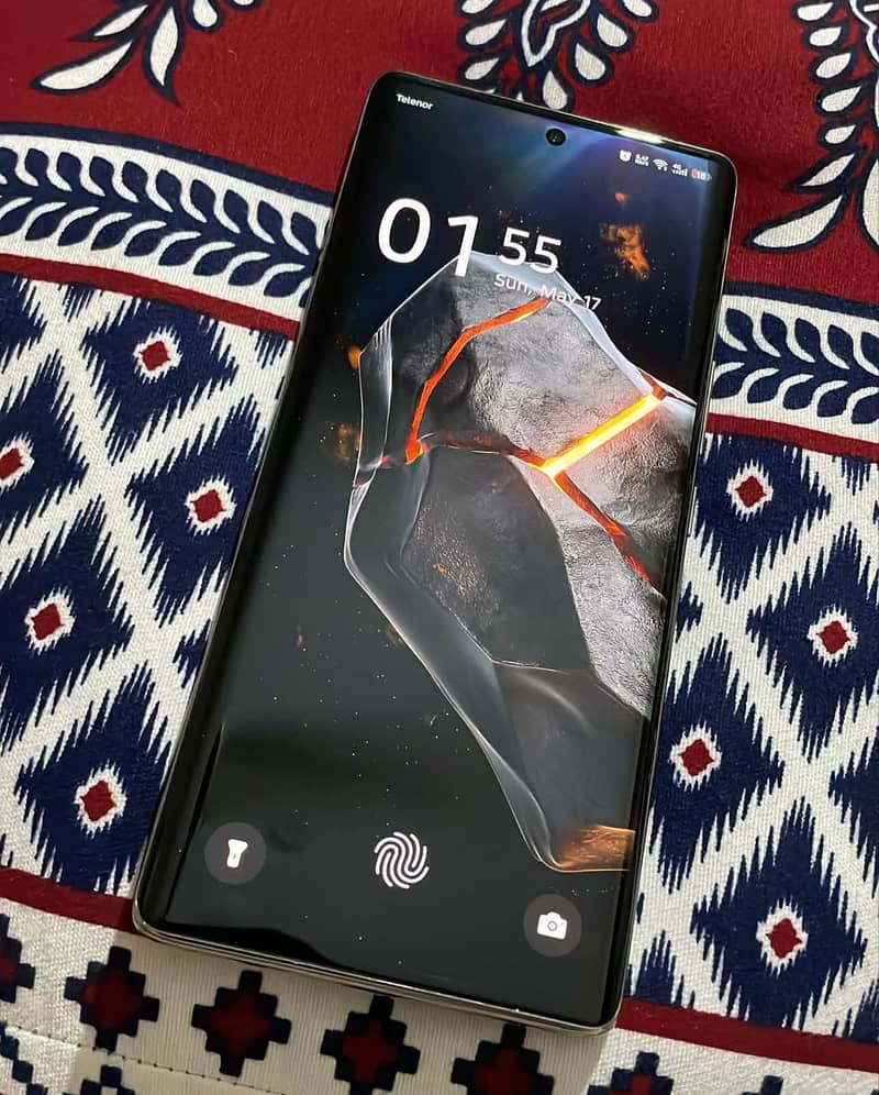 infinix note 40 pro plus 6