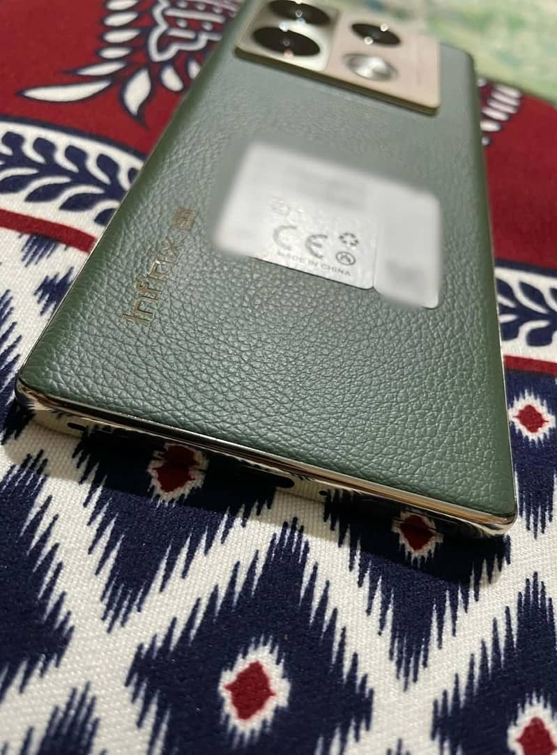 infinix note 40 pro plus 7