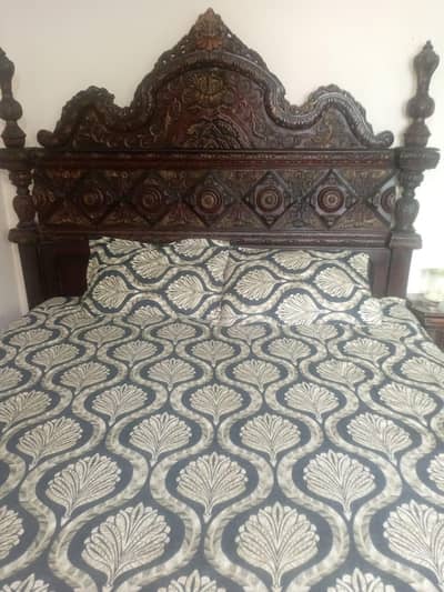 king size shesham wood bed set for sale