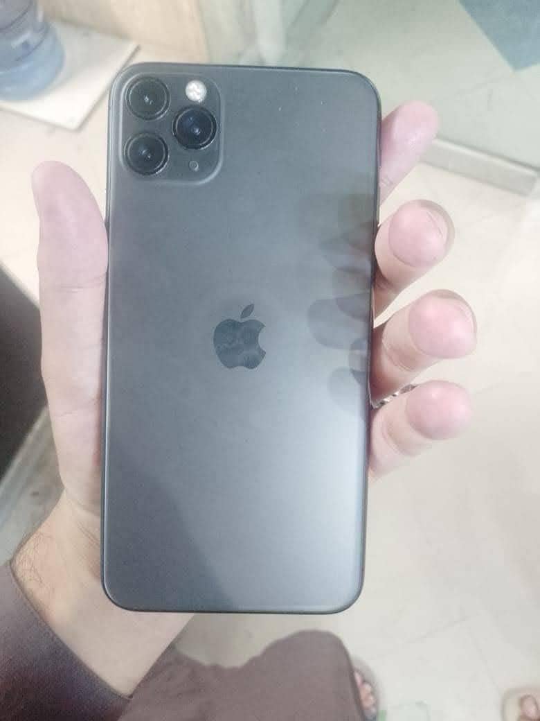 Iphone 11 pro max 2