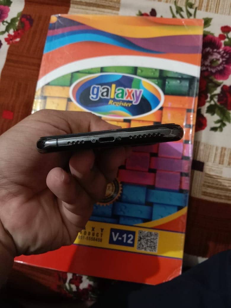 Iphone 11 pro max 7