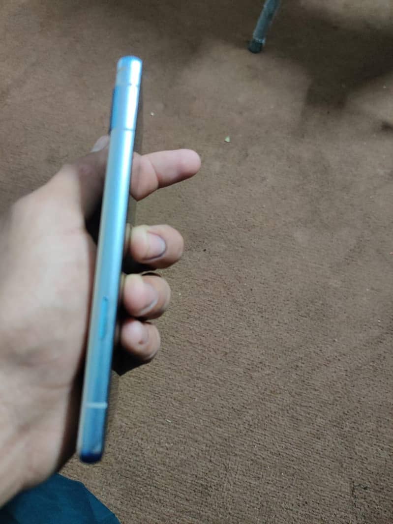 Google pixel 7a 4