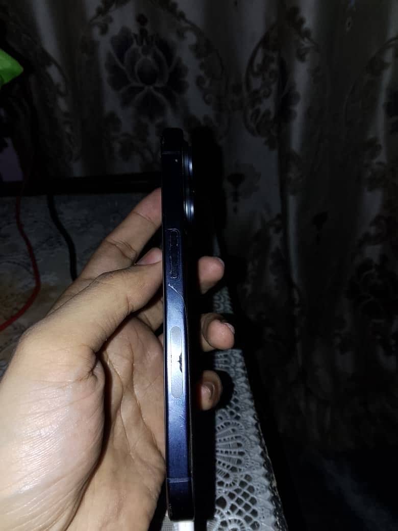Iphone 15 Pro 0