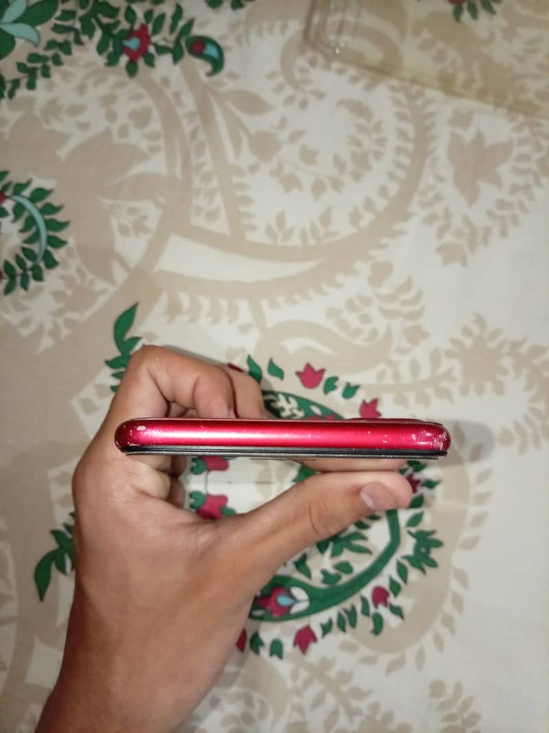 Iphone8+ 3