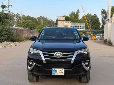 Toyota Fortuner sigma 4