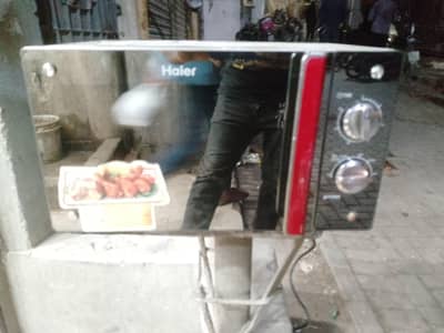 20 litar microwave original condition me hai reper nhi hoa wa