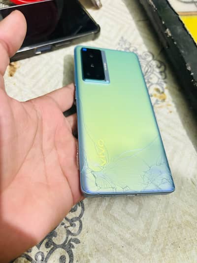 vivo x70 pro 12+12 256GB sim chakti thi lakin ab band ho gai ha