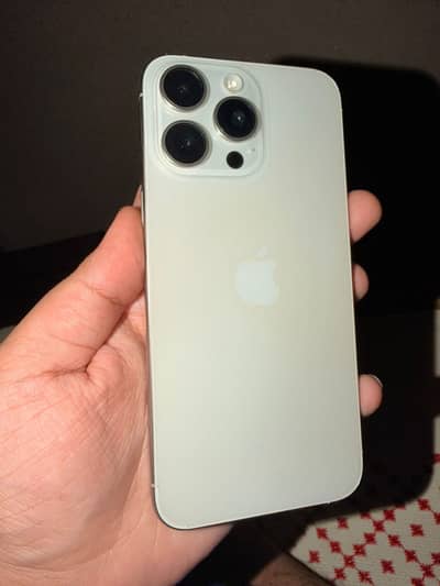 iPhone 15 Pro Max with Box non pta 256gb