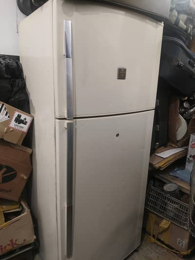 refrigerator Dawlance  .