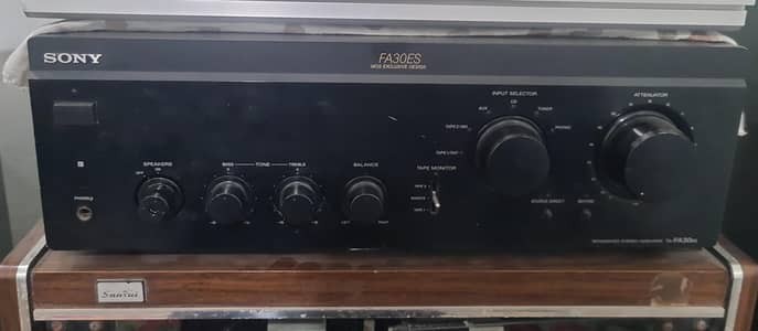 sony amp bi wire  2 channel mint condation