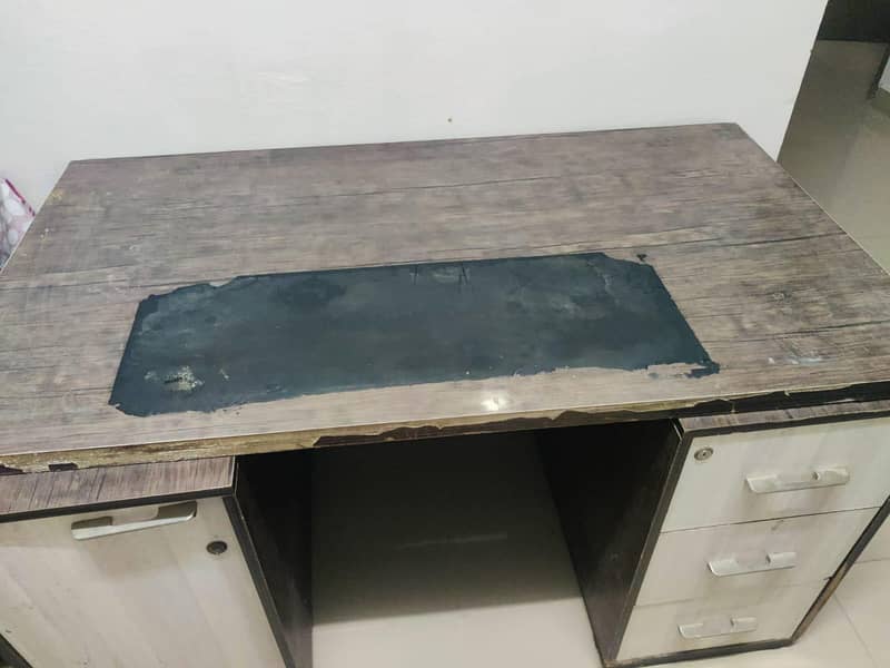 Office table 6