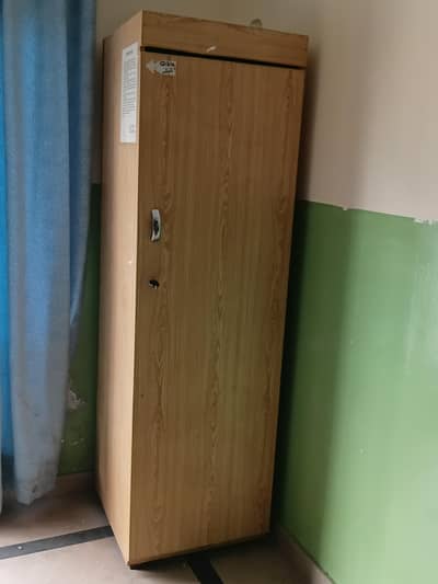 wardrob single and double door