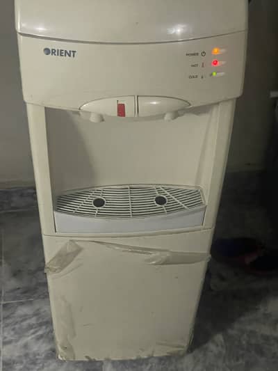 Orient water dispenser