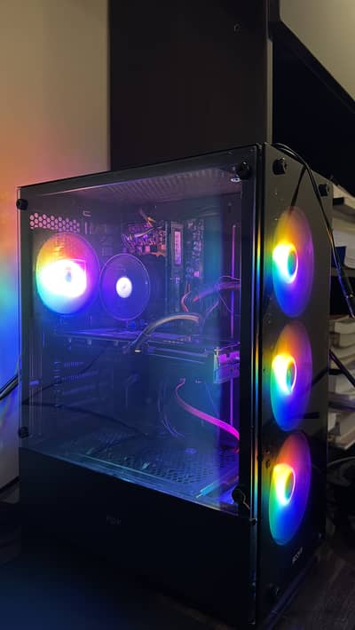 Mid range gaming Pc with box