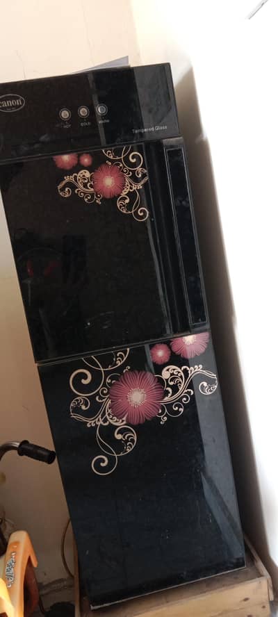 Canon water dispenser