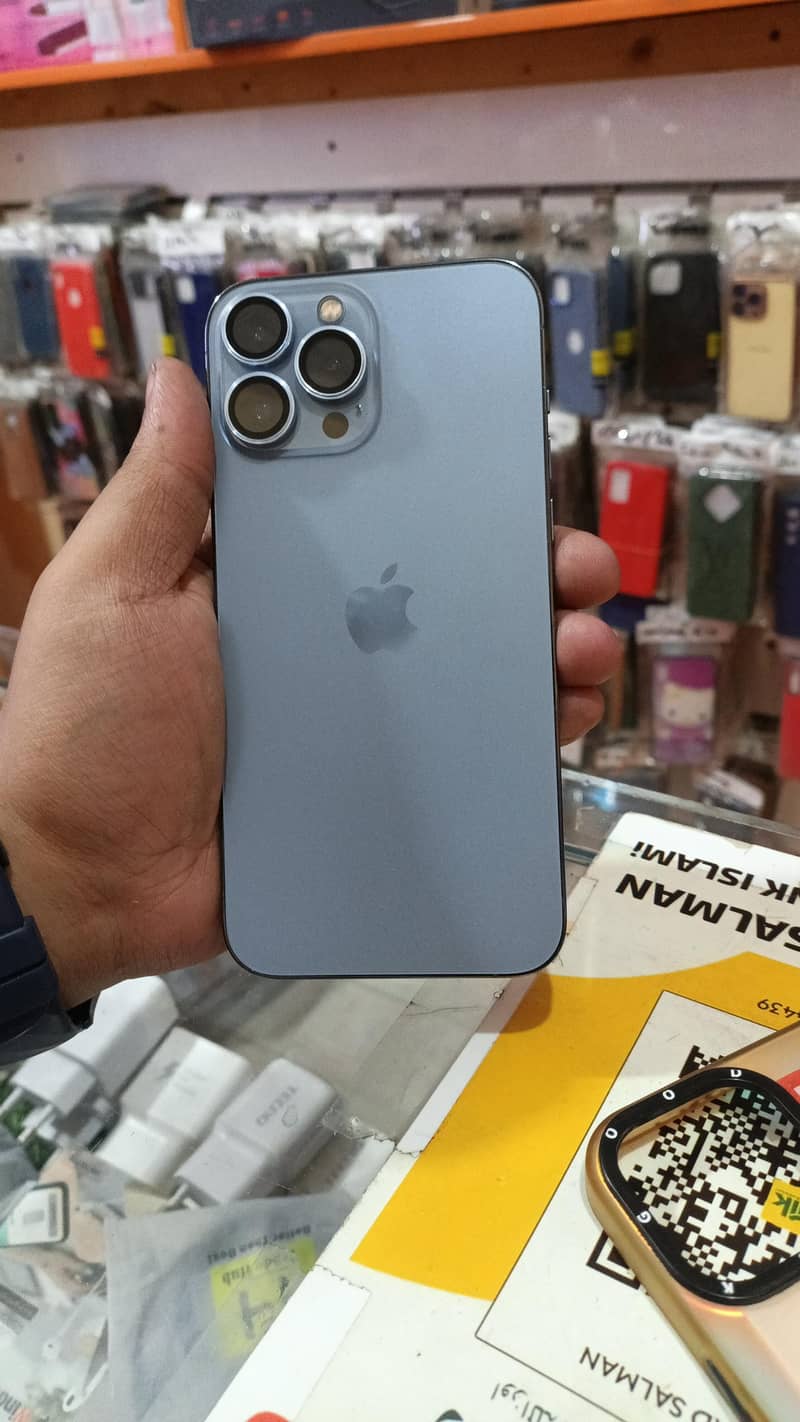 13 pro max 1