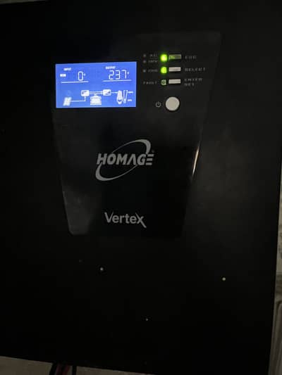 Homage Vertex 1000W Solar Inverter Excellent Condition