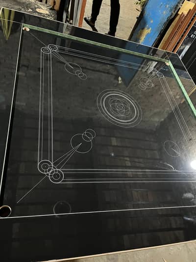 carrom board/ board games/ table tennis/ ludo / carrom
