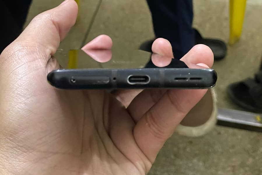 OnePlus 8 9