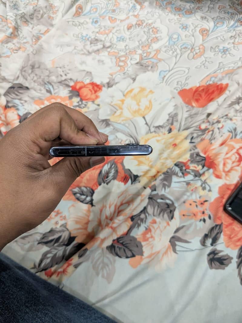 NOTE 10 PLUS 3
