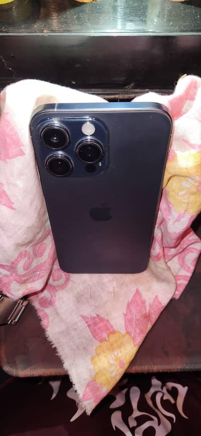 I phone 15 pro max KIT Wala