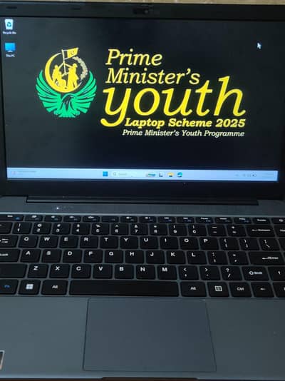 MECHREVO R14P Ryzen 5 7430U 8GB RAM Laptop Like New