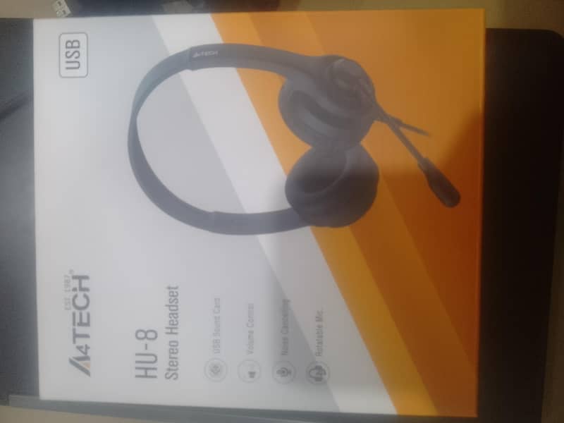 A4TECH HU-8 1