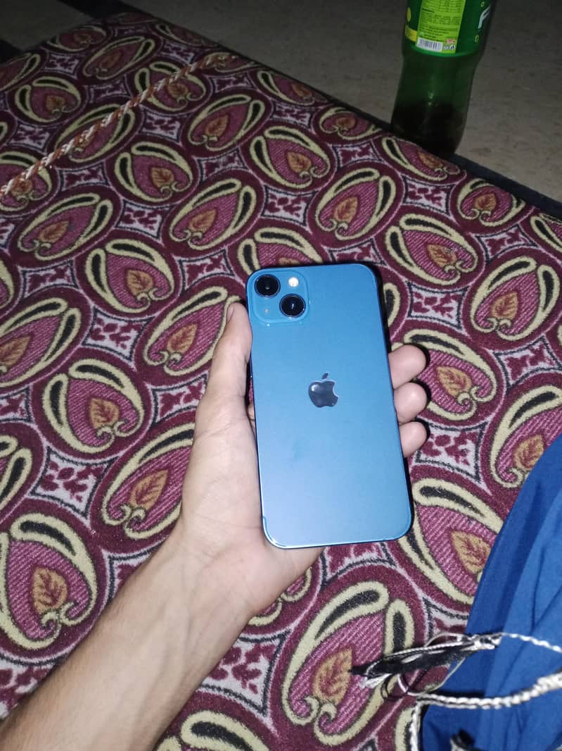 iPhone 13 2