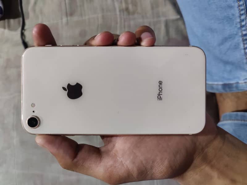 iPhone 4