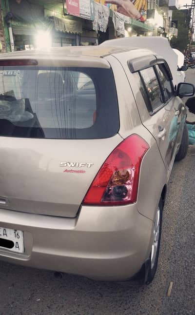Suzuki Swift DLX 1.3 Automatic Total Genuine