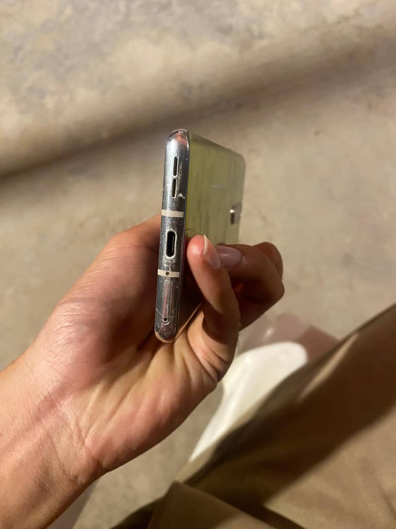 OnePlus 8 4