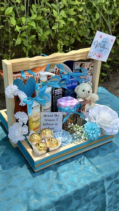 Wooden Gift Basket 14 in x 10 in (WHOLESALE PRICE)