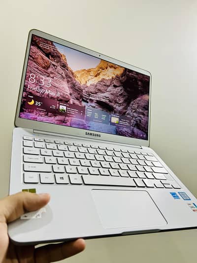 Samsung Laptop For Sale