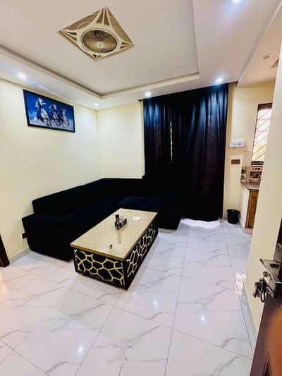 1 Bed Luxury Apartment Short Stay Bahria Town 03001893480