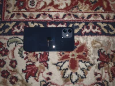 iPhone 12 9/10