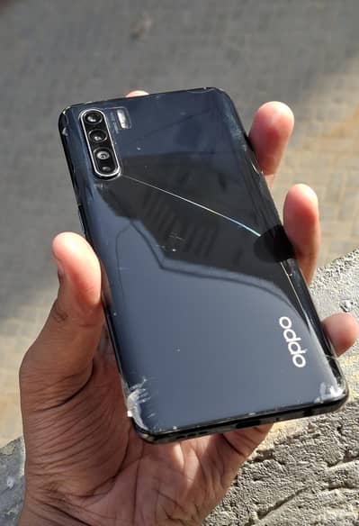 OPPO Reno 3