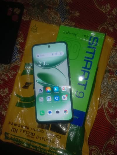 Infinix Smart 9 4+4/128 GB storage Dual SIM with all accessories box
