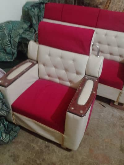 one 3 seater and two 1 seater sofa set