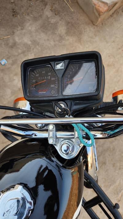 Honda 125 CG 10/10 condition All papar oky