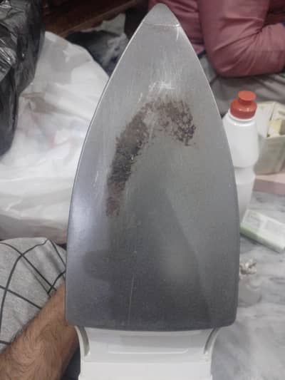 Dry iron Clikon company