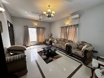 Double Story Bungalow West Open 8 year ago constructed