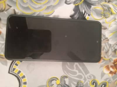 fresh condition 10 by 10 kohi masla nahi original charger daba sath ha