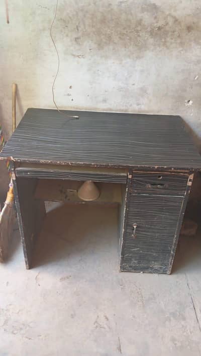 computer table