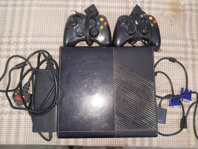 XBOX 360 BLACK