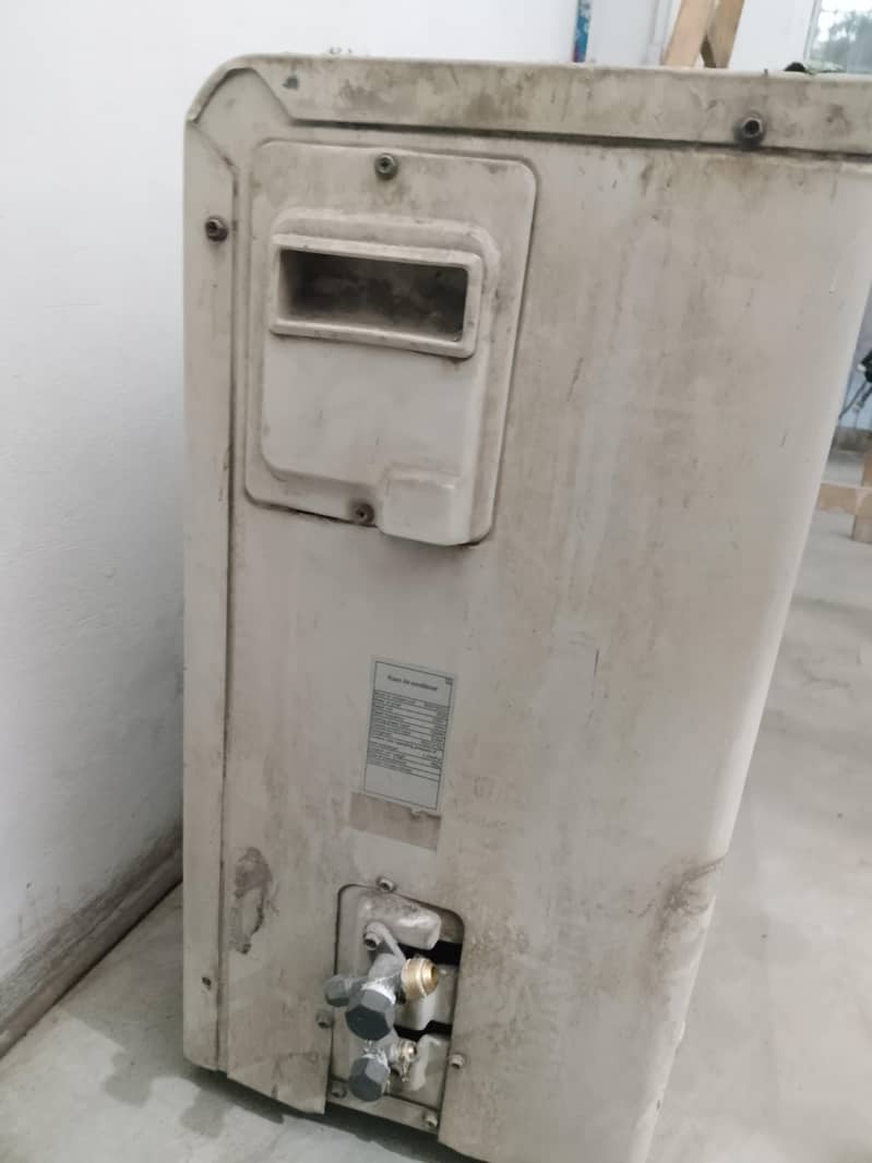 waves split Ac 2