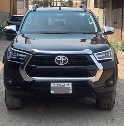 New Shape Revo Hilux (V)