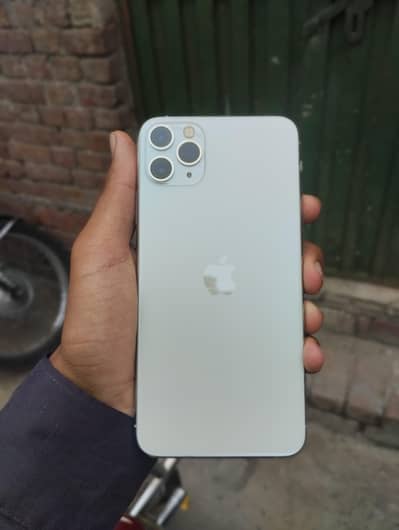 iphone 11 pro max non PTA 64 gb Whatsapp py ajo 03098030380