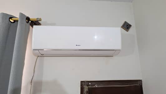 Gree AC – Non-Inverter – Excellent Working Condition