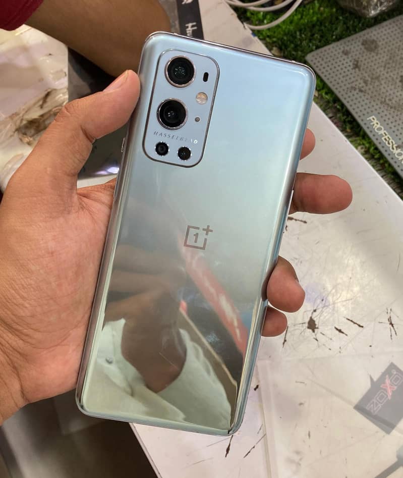 OnePlus 9 pro 6