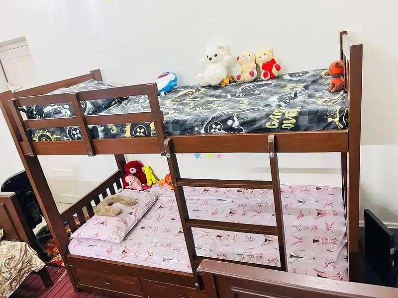 bunker bed 0